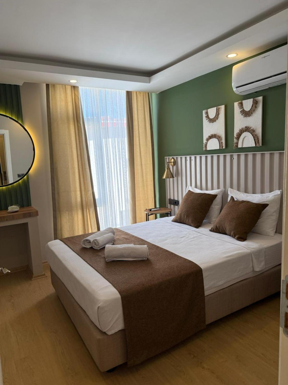 Red Castle Hotel & Pub Belek Dış mekan fotoğraf